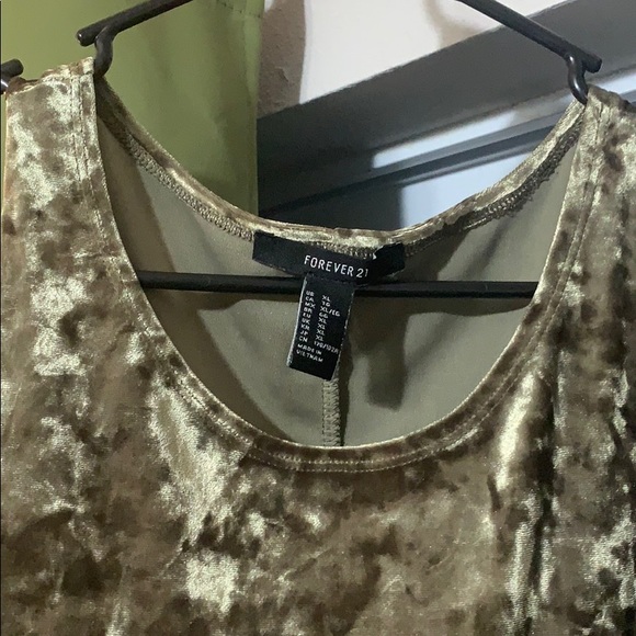 Green Velvet Dress - Picture 2 of 4